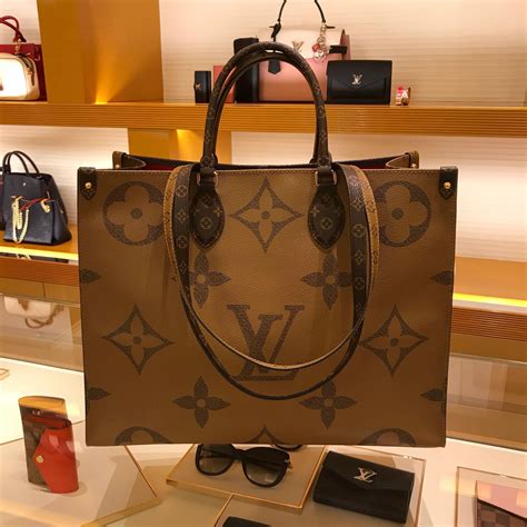 on the go louis vuitton bag|louis vuitton mm tote bag.